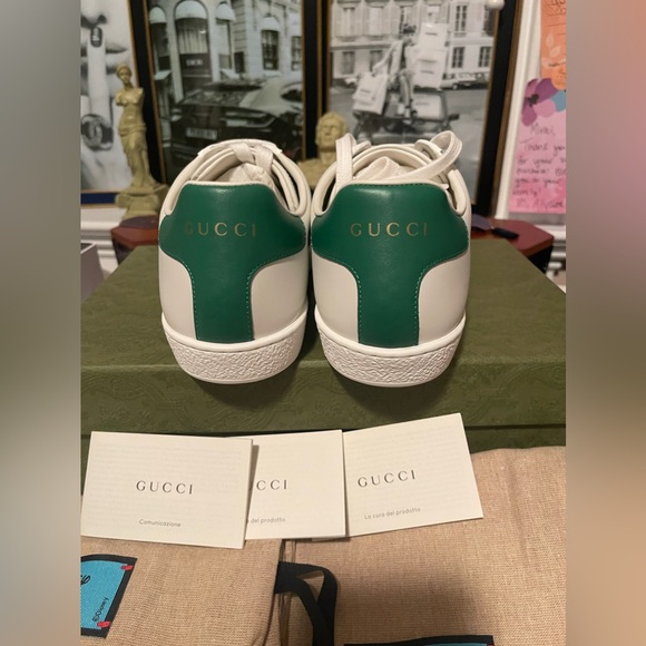 Authentic Gucci Disney Donald Duck Ace Sneaker brand new with COA & original box - Picture 10 of 12